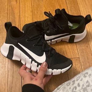 NIKE METACON 3 size 6.5
